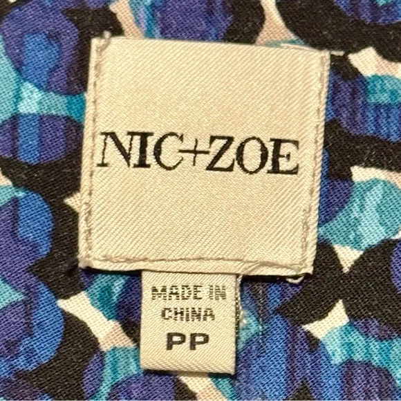 Nic + Zoe Long Good Vibes Sleeve Button Front Abstract Polka Dot Blouse Top - Picture 10 of 14